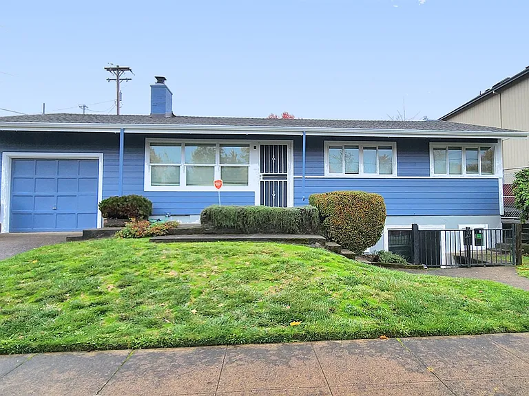 9655 N Edison St — Photo 2