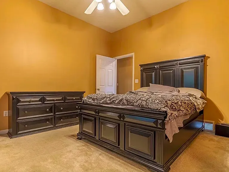 5388 Bradley Ridge Cv — Photo 3