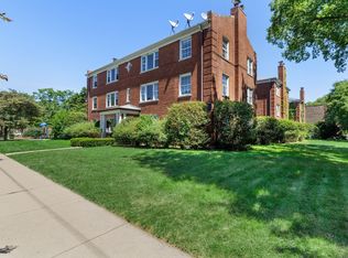 129 Elmwood Ave APT 3S, Evanston, IL 60202