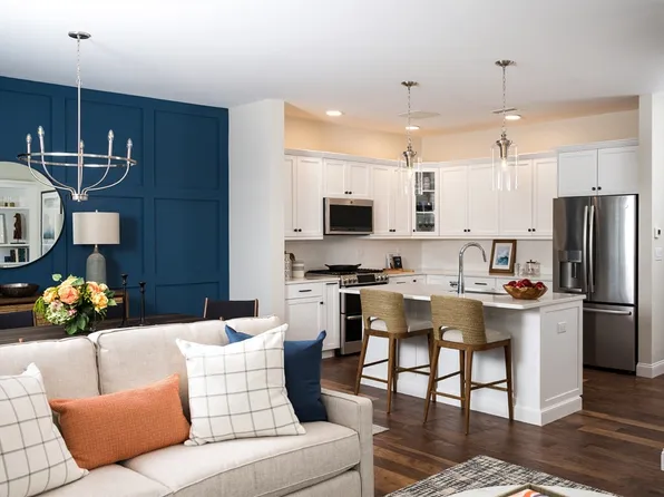 266 Monponsett St #302, Halifax, MA 02338