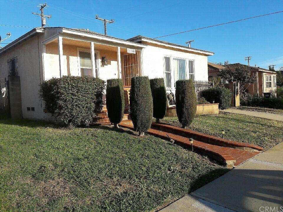 1st image of 11108 S Manhattan Pl