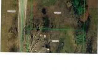 60722 Lilac Rd, South Bend, IN 46614