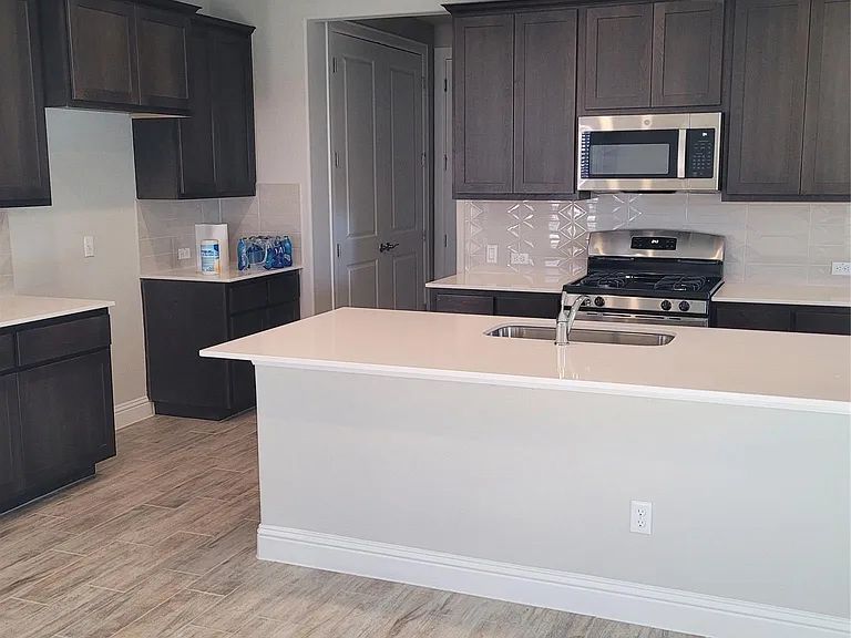 120 Free Stone Dr — Photo 29
