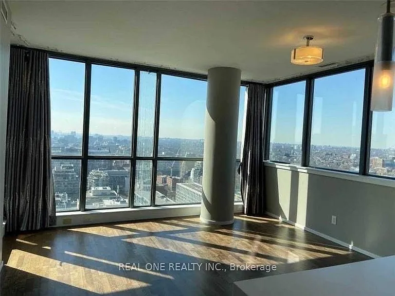 8 Charlotte St #2702 — Photo 5