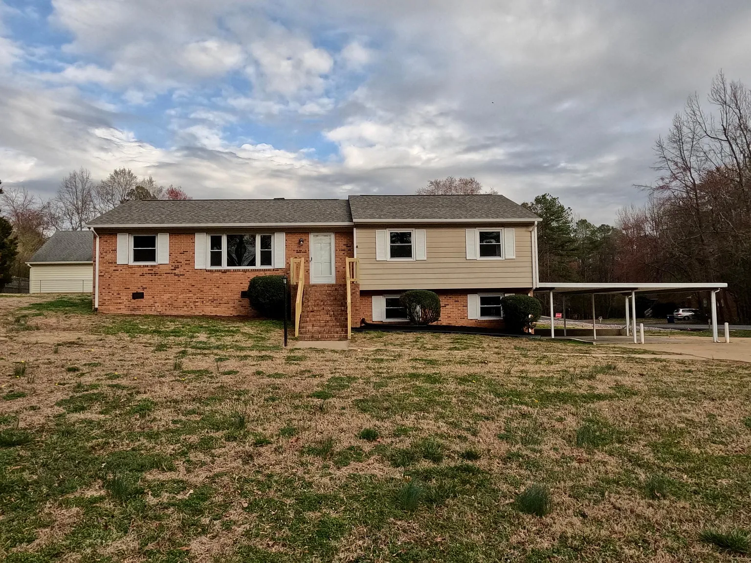10530 Cherylann Rd — Photo 1