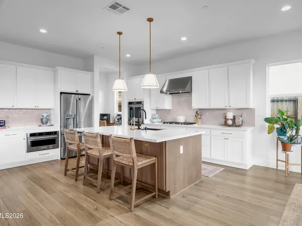 2183 Kinglet Dr, Sparks, NV 89441