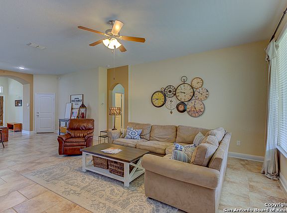 4th image of 2924 Mistywood Ln