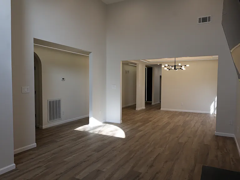 87 Park Ln — Photo 13