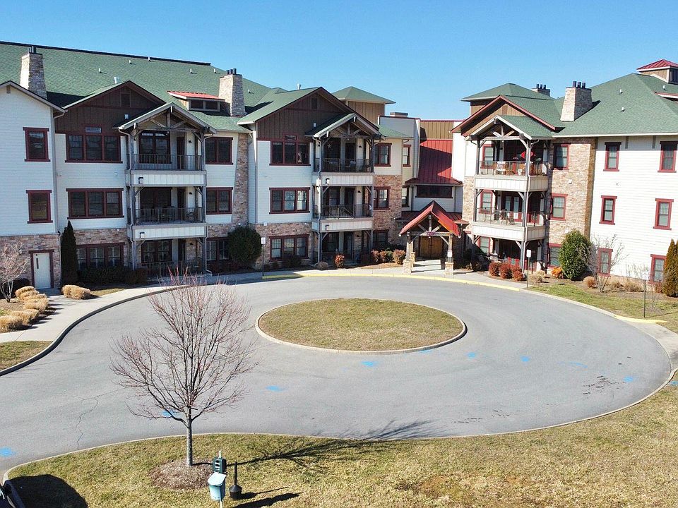 1st image of 5426 The Peaks Dr #103