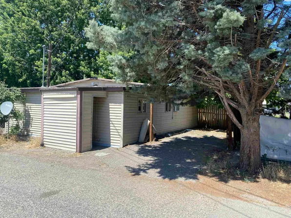 302 W Margaret St, Pasco, WA 99301