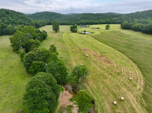 000 County Road 309, Van Buren, MO 63965