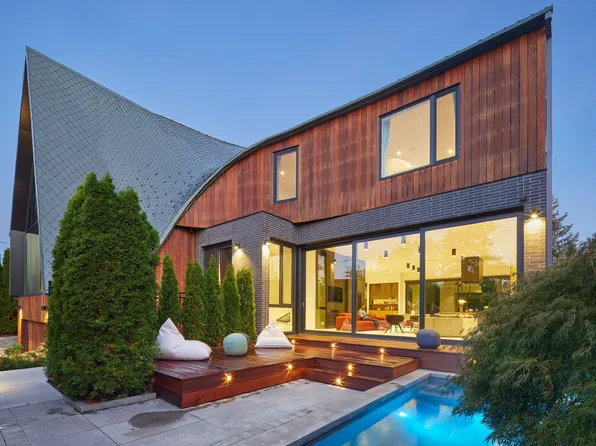 108 Stratford Cres, Toronto, ON M4N 1C6