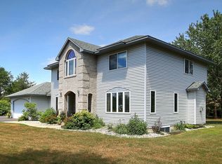 116 Grey Friar Ln, Eau Claire, WI 54701