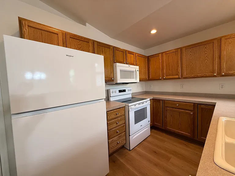 5925 Townsend Pl — Photo 12