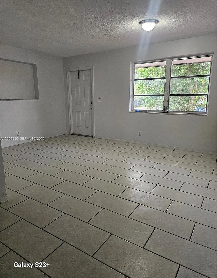 Hollywood Beach Heights S — Photo 4