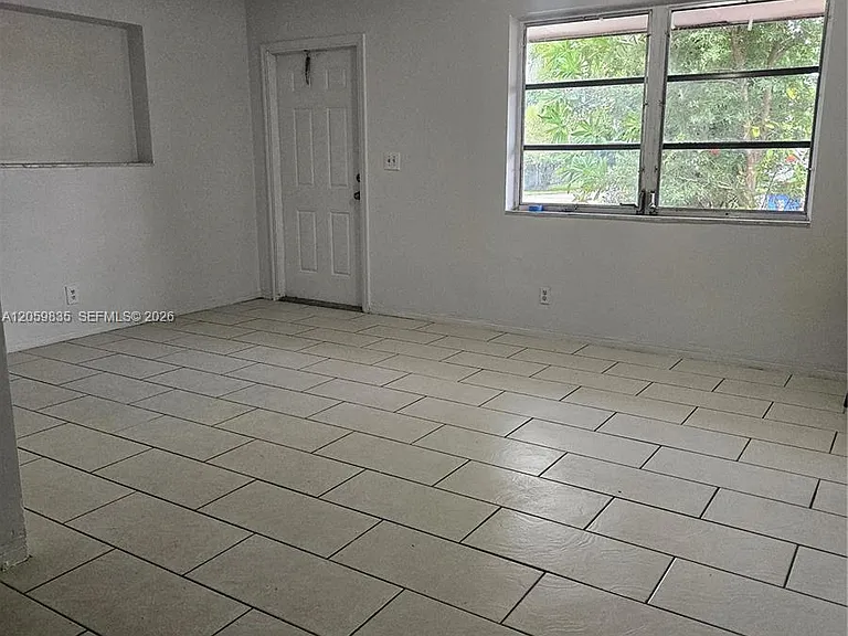 5715 Hayes St #5715 — Photo 4