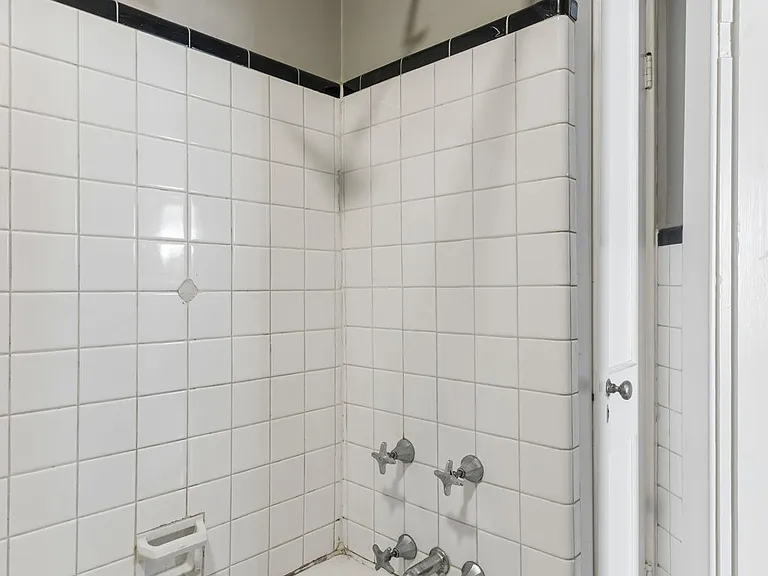 1505 Dallas Ave #A — Photo 12