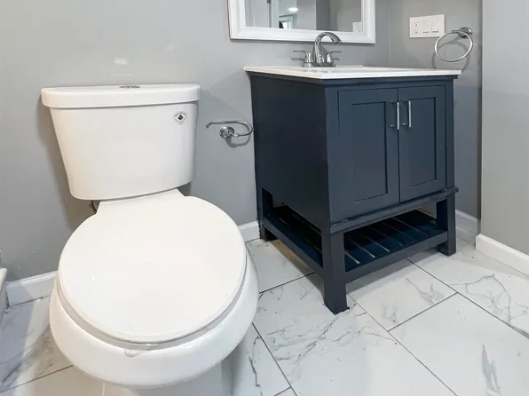 20 West 49th Street image 13 of 26