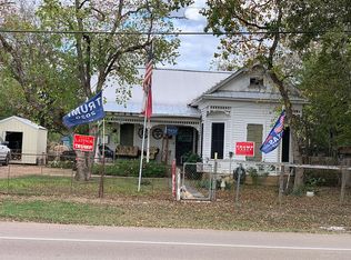 418 N Mehnert St, Yorktown, TX 78164