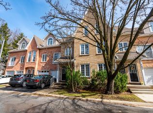 2075 Walkers Line W #246, Burlington, ON L7M 4G7