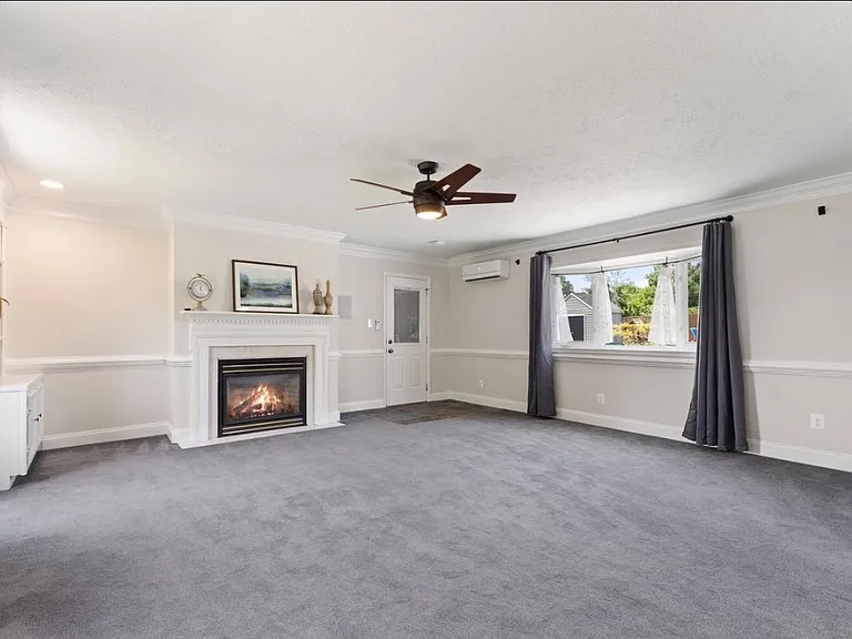 8158 Poplar Grove Dr — Photo 6