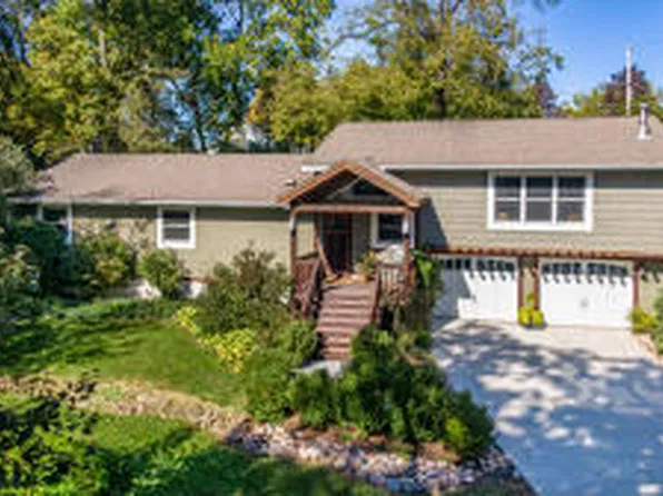 24320 77th St, Salem, WI 53168