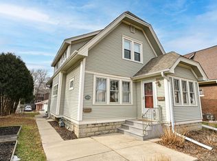 3271 S Logan Ave, Milwaukee, WI 53207