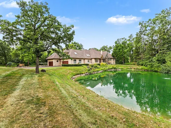 4911 Red Fox Run, Ann Arbor, MI 48105