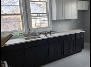 780 S 16th St #3, Newark, NJ 07103