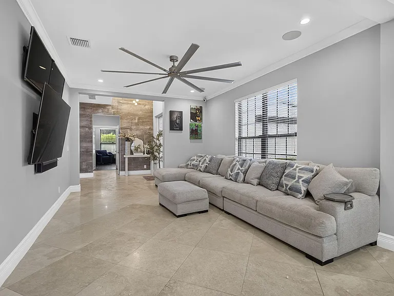 17394 Orange Blvd — Photo 34
