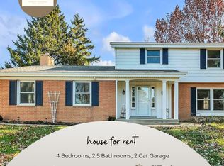 1103 Arrowhead Rd, Grafton, WI 53024
