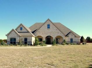 1320 Creek Cir, Waxahachie, TX 75165