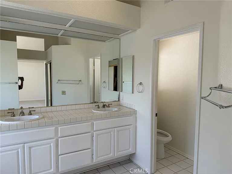 24962 Barclay Ln — Photo 15
