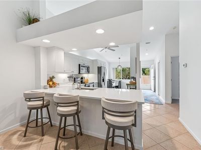 6820 Beach Resort DR #16, Naples, FL, 34114