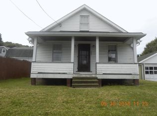 156 Gompers Ave, Indiana, PA 15701