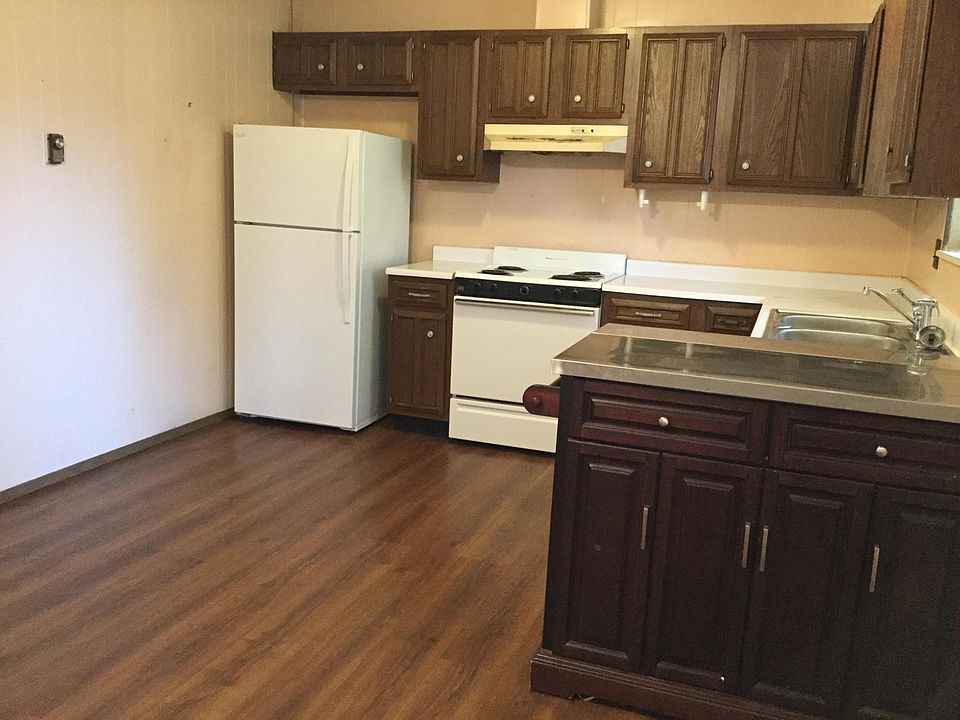 1st image of 112 Oakview Dr APT C