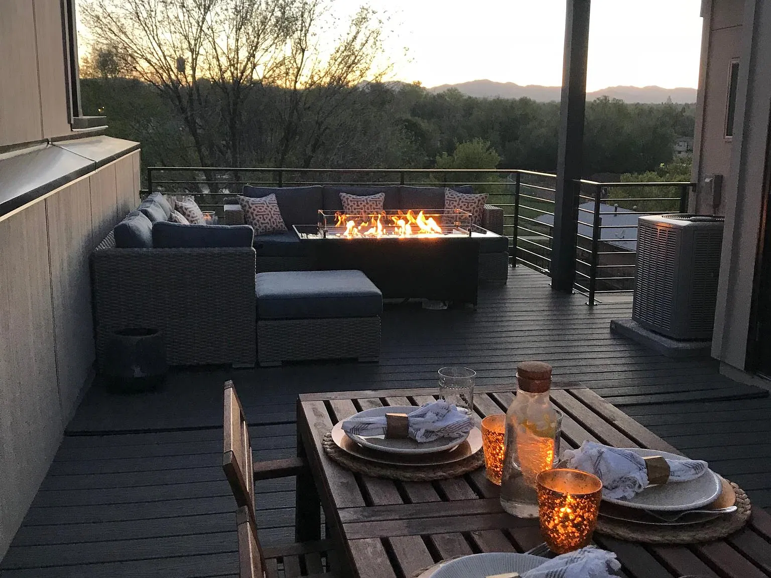 3 bed, 3.5 bath, 1800 sqft, $3,450 — Photo 4