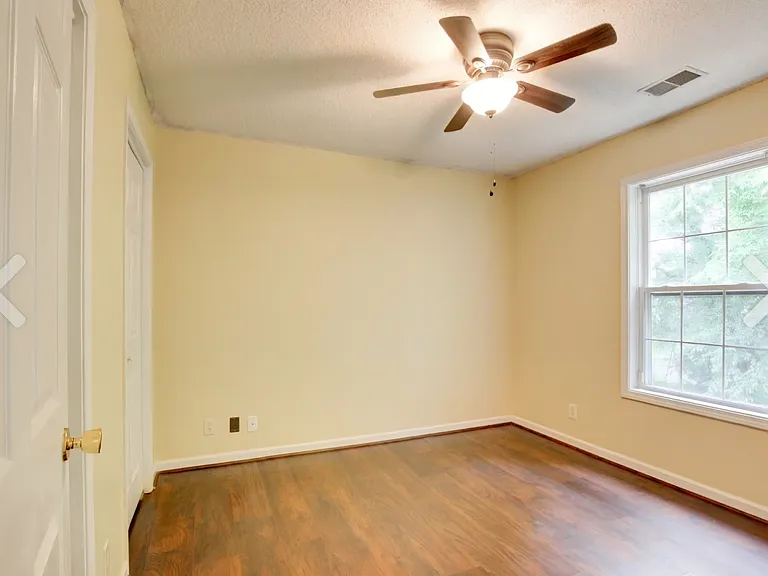 2676 Elkmont Dr — Photo 16