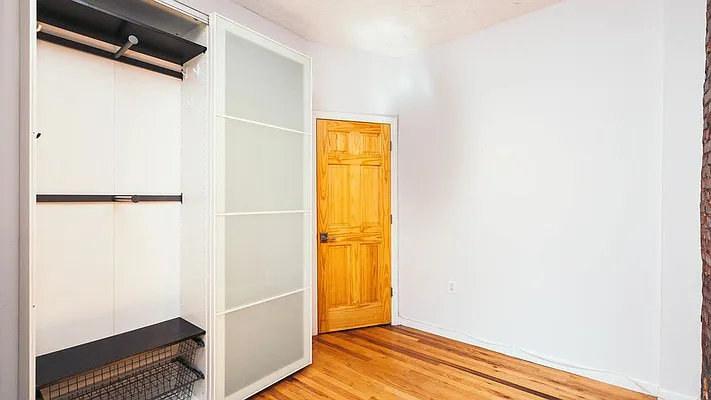 Rented by Nooklyn NYC LLC | media 23