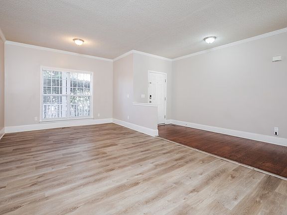 5th image of 8524 Bratt Ave