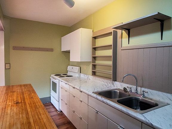 3rd image of 11 West St #1-A