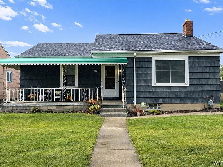 3534 Ferry Ave — Photo 1