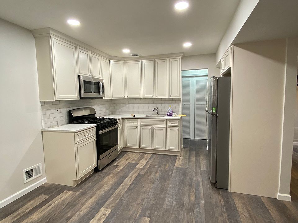 1st image of 99A N Gannon Ave #1