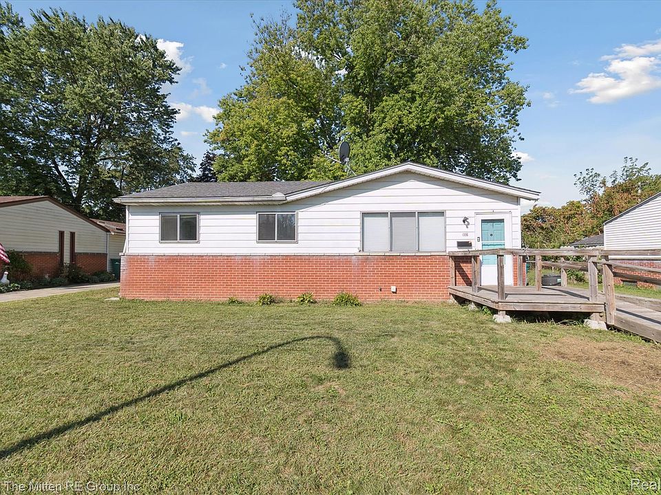 1st image of 1336 Woodglen Ave