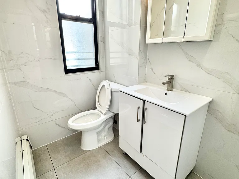 2787 Marion Ave #2 — Photo 7