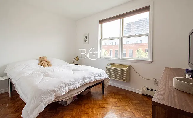 Rented by Brick&Mortar | media 2
