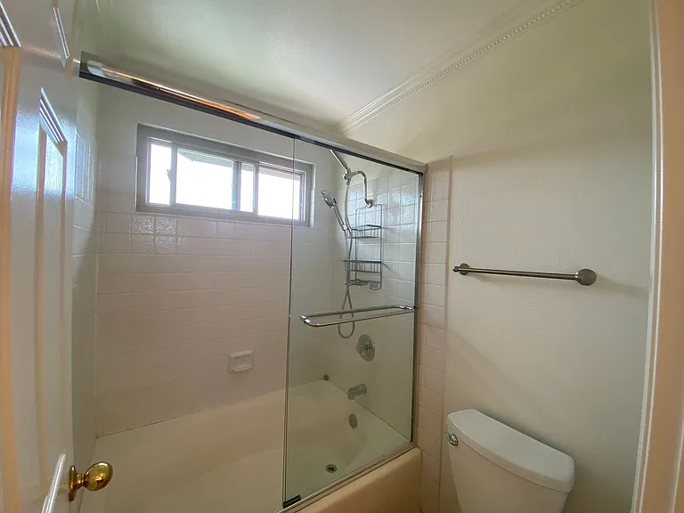 2315 Birdie St — Photo 18