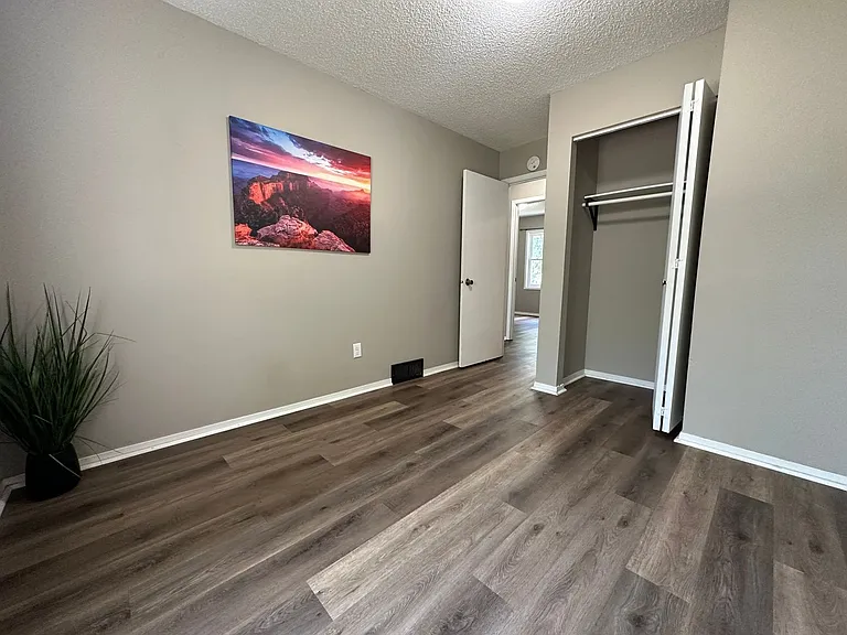 1321 Shultz St — Photo 22