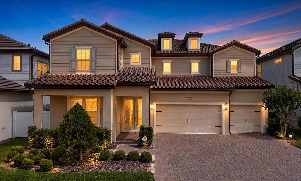 1st image of 8059 Leaf Grove Cir