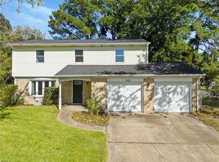 1101 Gauntlet Dr, Chesapeake, VA 23323